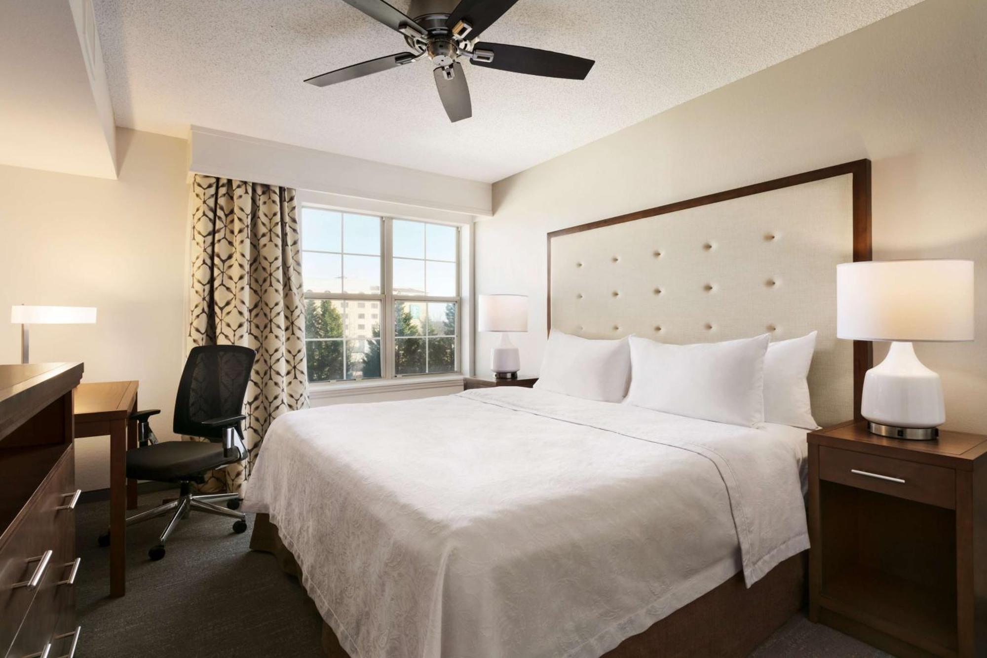 Homewood Suites By Hilton Greensboro Extérieur photo