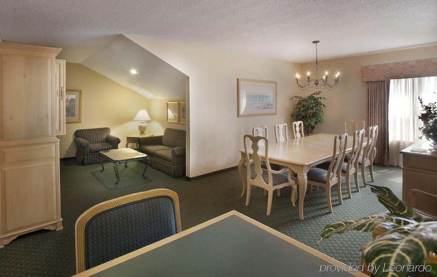 Homewood Suites By Hilton Greensboro Extérieur photo