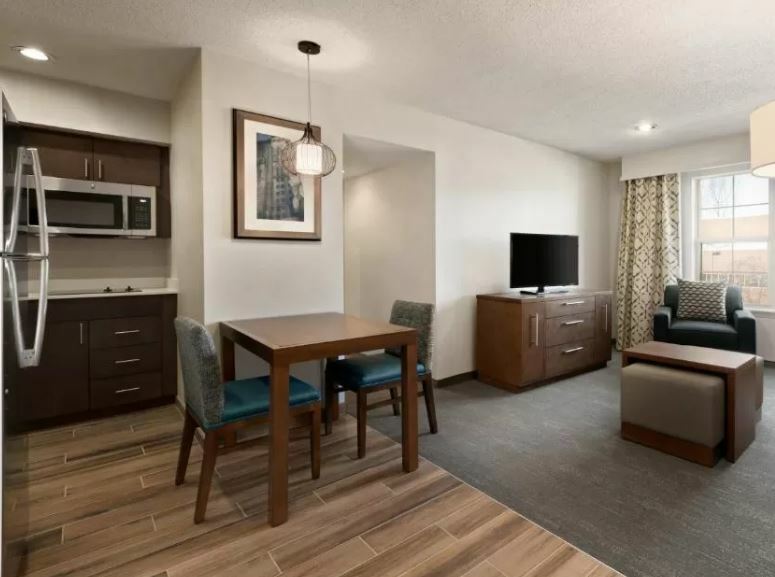 Homewood Suites By Hilton Greensboro Extérieur photo